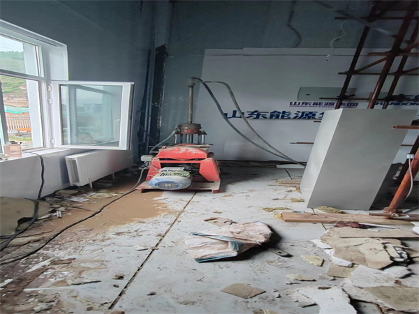 红星地基基础下沉墙体裂缝加固注浆顶升施工